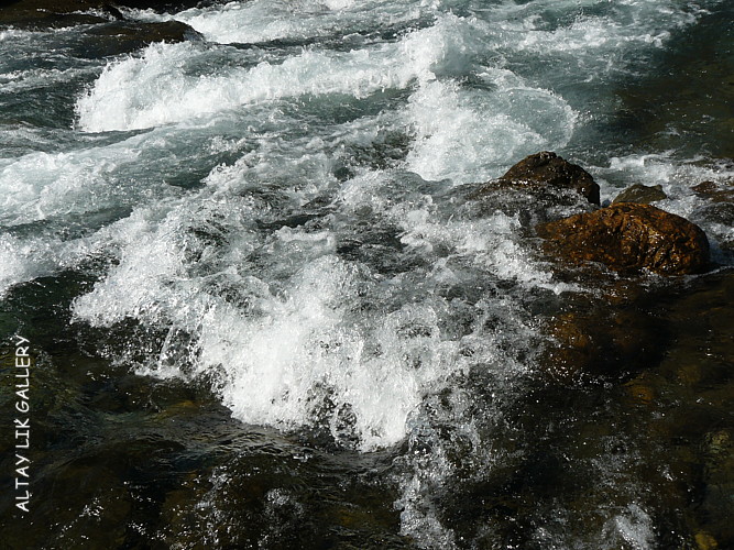горная река Чемал